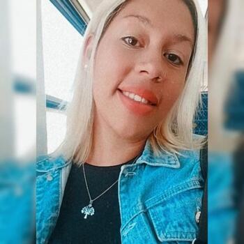 Babysitter in Moreno: Agustina