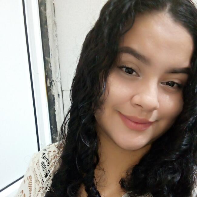 Babysitter in Guayaquil: Melanie