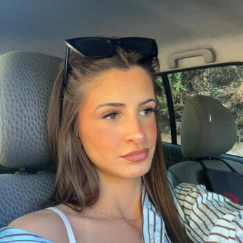 Baby-sitter à Rognac: Charlotte
