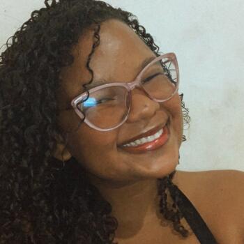Babá em Recife: Raquely