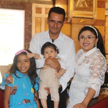 Emprego de babá em Ananindeua: emprego de babá Alfredo