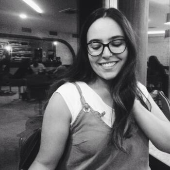 Babysitter in Viseu: Carolina