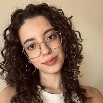 Babysitter in Oliveirinha: Mariana