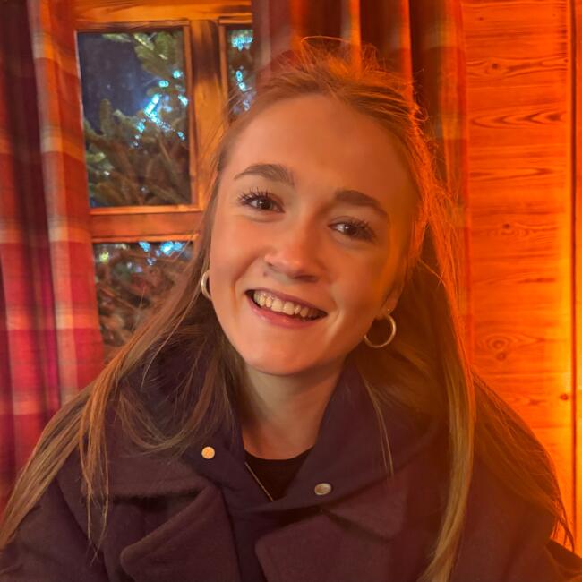 Babysitter in Liverpool: Harriet