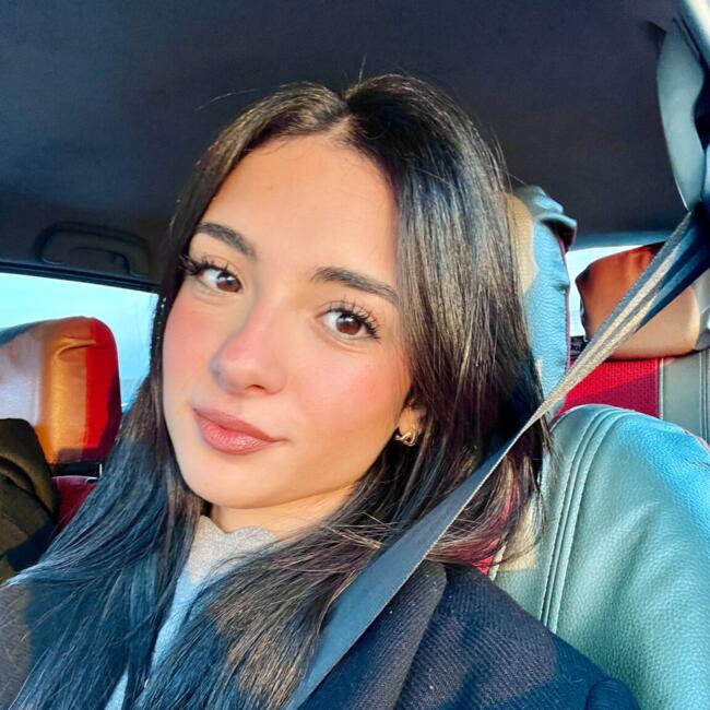 Nanny in Lille: Nadine