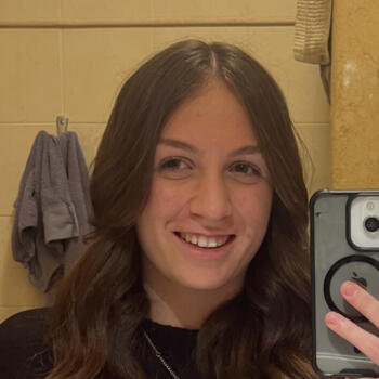 Babysitter in Latina: Ginevra