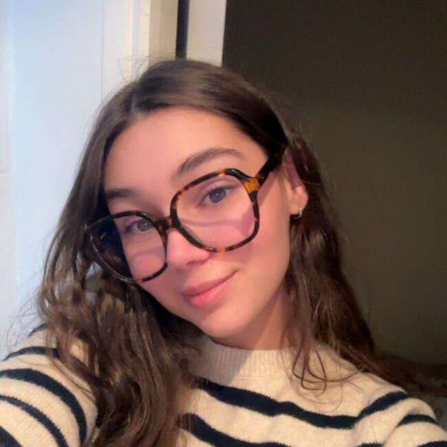 Babysitter in La Grande-Motte: Lucie