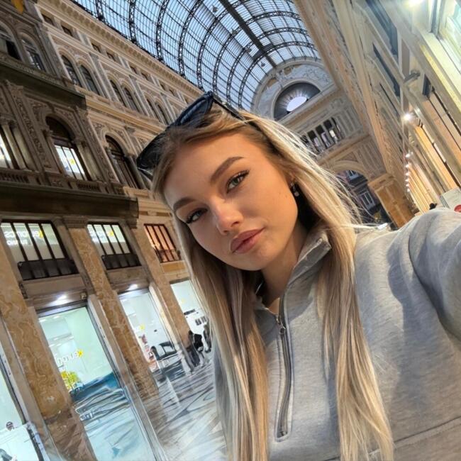 Babysitter in Rome: Sandra