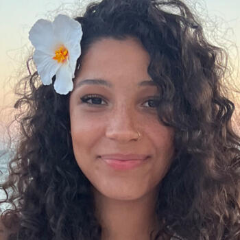 Babysitter in Paris: Amalia