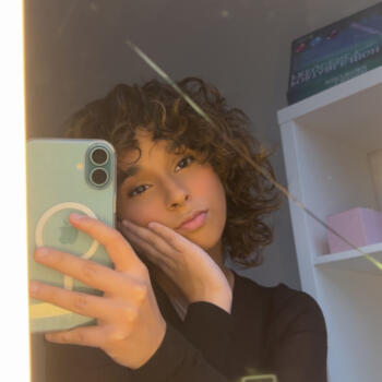 Babysitter in Ixelles: Elisa