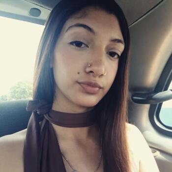 Babysitter Fernandópolis: Juliane