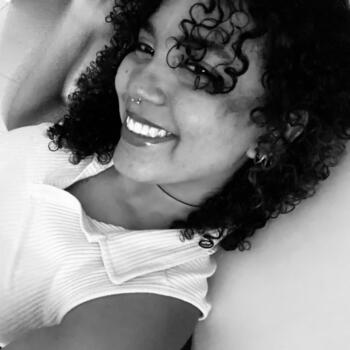 Babysitter in Soledad: Sharick