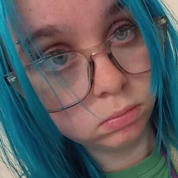 Babysitter Birkenshaw (Scotland): Ellie