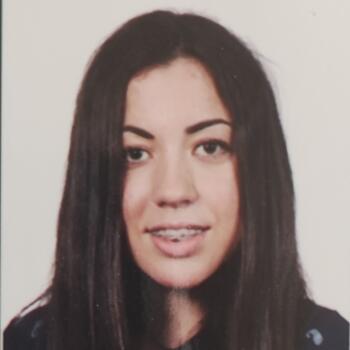 Canguro en Viladecans: Laura