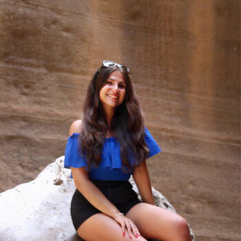 Babysitter Caravate: Monica