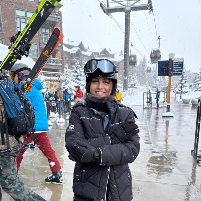 Babysitter in Sugar Land: Anika