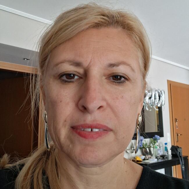 Δουλειά για babysitter στην περιοχή Γαλάτσι: Eleni