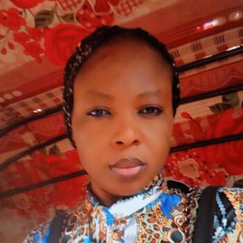 Babysitter in Lagos: Veronica