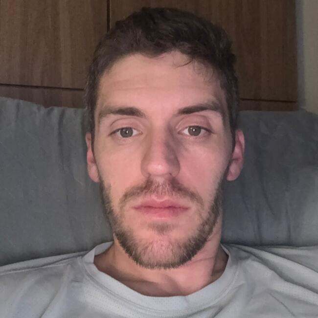 Babysitting job in Lajeado: Alvaro