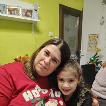 Trabajo de canguro en Barcelona: trabajo de canguro Sara