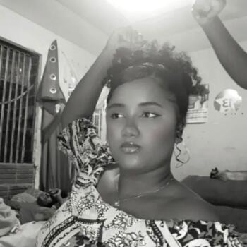 Babysitter Juazeiro (Bahia): Thaila Leopoldo