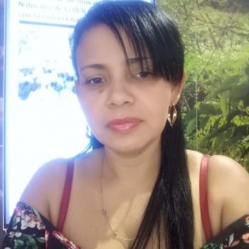 Niñera en Desamparados (San José): Emperatriz