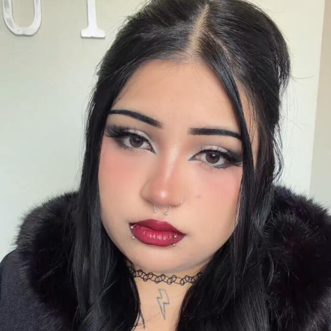 Niñera en Peñaflor: Karimme