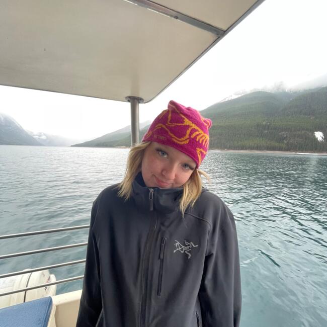 Babysitter in Red Deer: Izzy