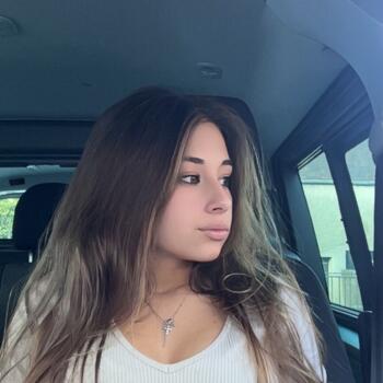 Babysitter in Arpajon: Margot