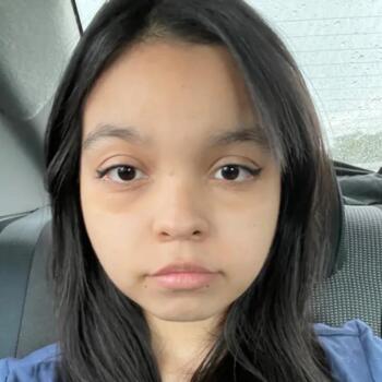 Babysitter in Panama City: Sara