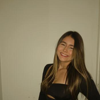 Babá em Xangri lá: Julia
