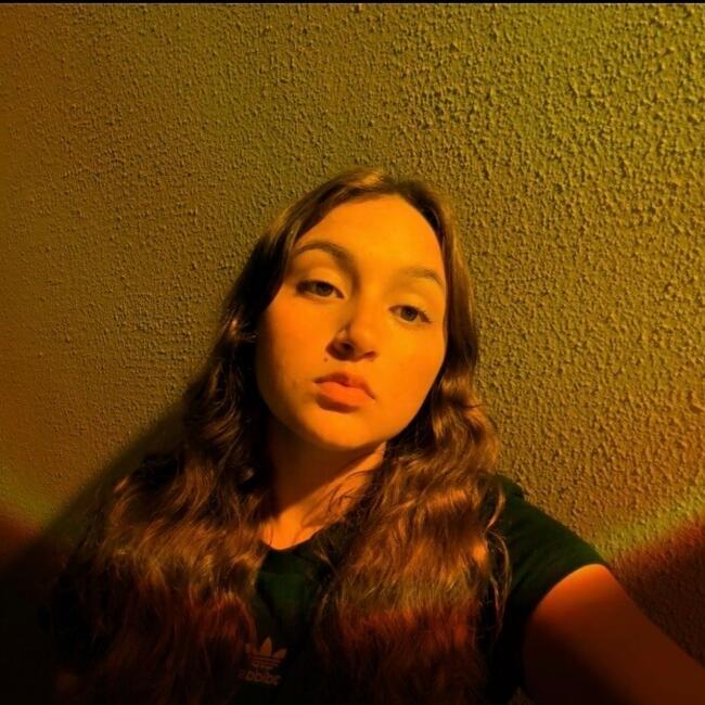 Babá em Cuiabá: Mariana