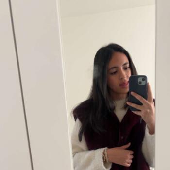 Babysitter in Waregem: Mahdia