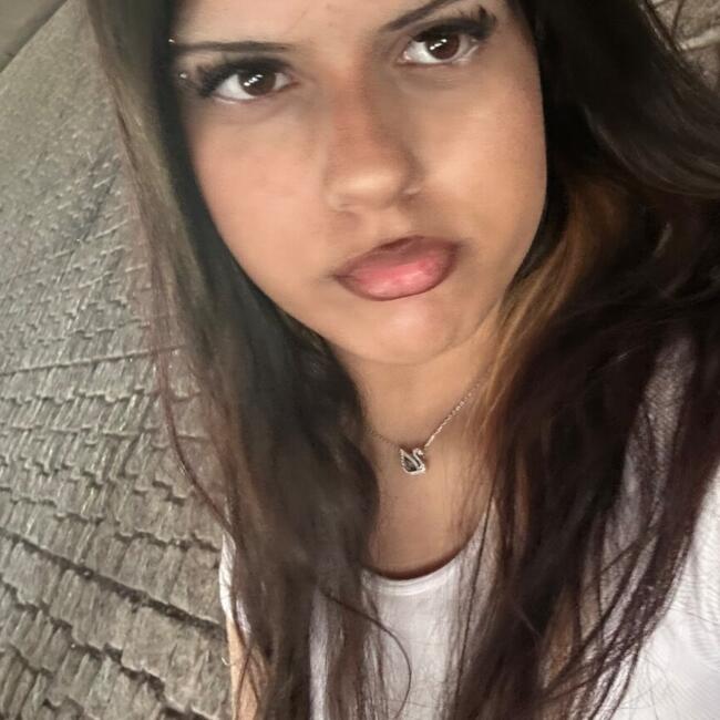 Babysitter in Nelson: Samraa