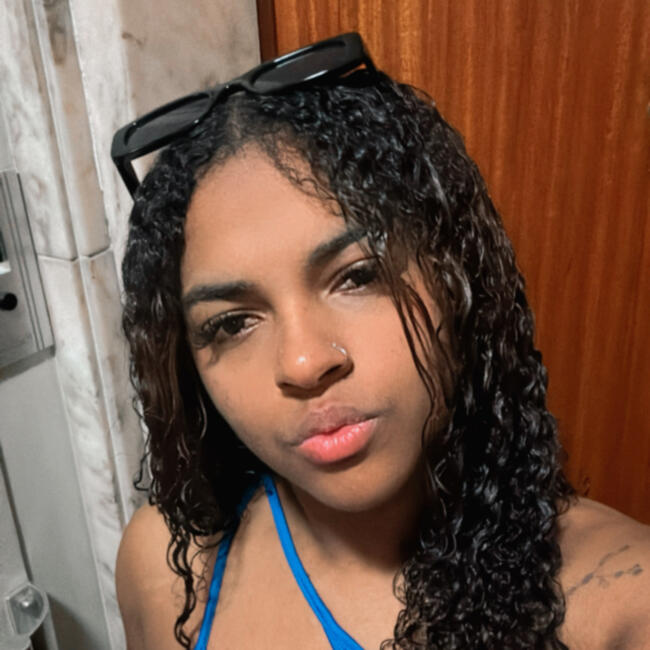 Babysitter in Lisbon: Roberta