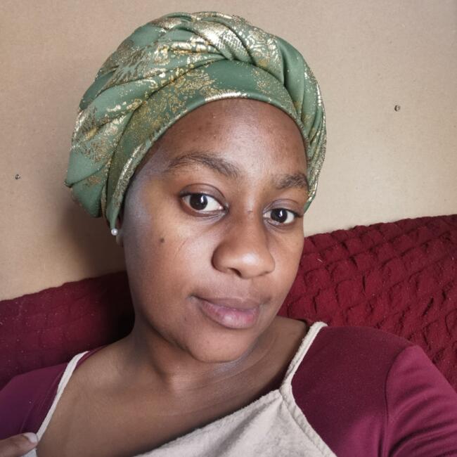 Babysitter in Browns Farms: Noncedo