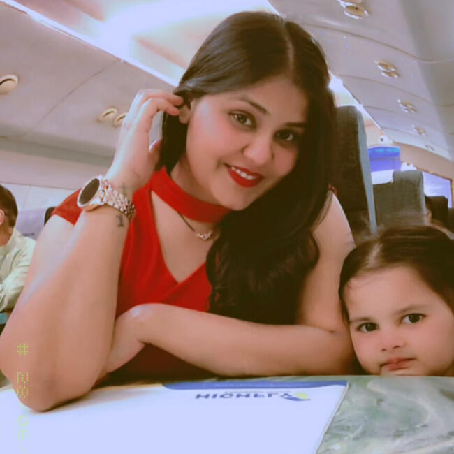 Babysitter in Vadodara: Pooja