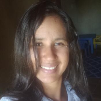Babá em Itaporanga d'Ajuda: Nilza