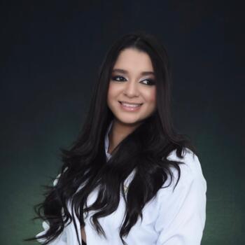 Babysitter in Barueri: Ana