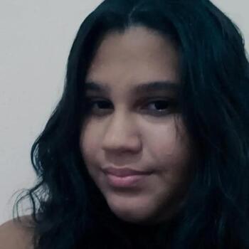 Babysitter in Navegantes: Isabella