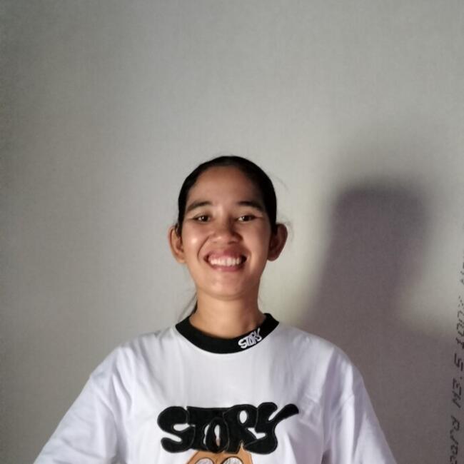 Babysitter di Kota Surabaya: Ayinia