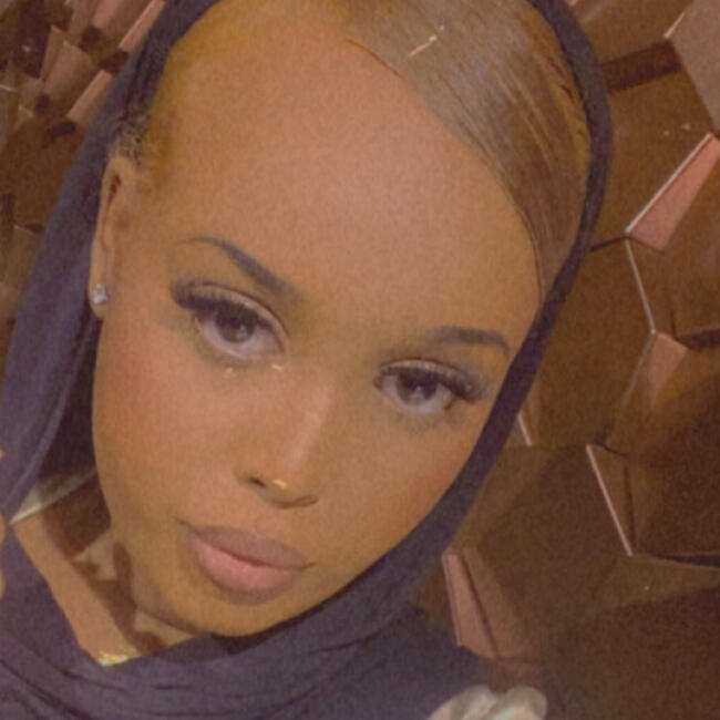 Babysitter in London: Aqbal