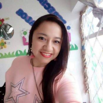 Agencia de cuidado de niños en Colombia: Viviana