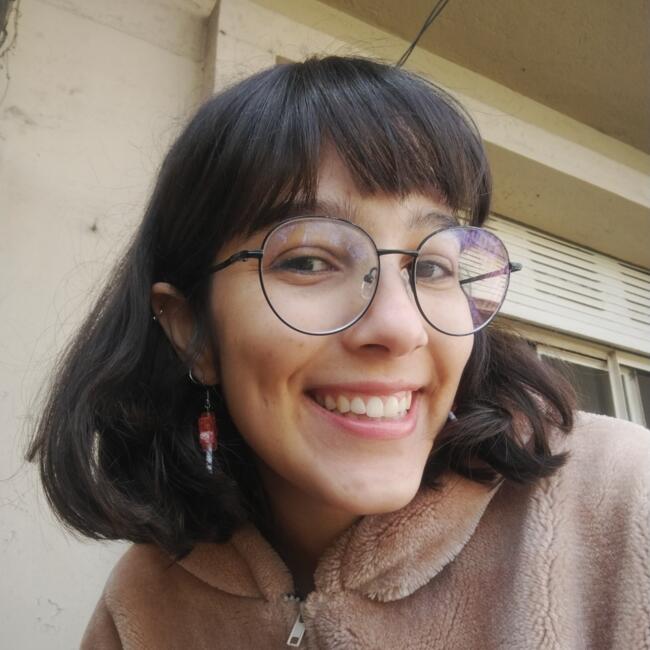 Babá em Catalão: Stephani