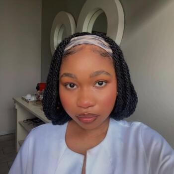 Babysitter in Themba: Molebogeng Blessing