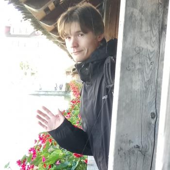 Babysitter Bolligen: Juho
