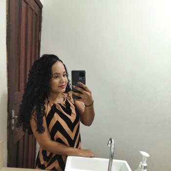 Babá em Cuiabá: Maria