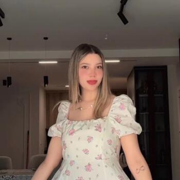 Babysitting job in Tirana: babysitting job Sirine