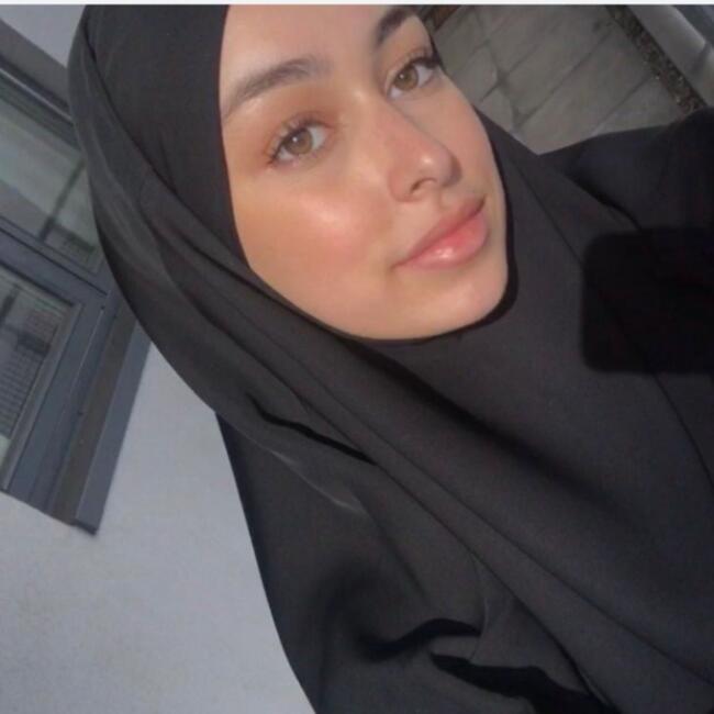 Babysitter in Namur: Sabrine