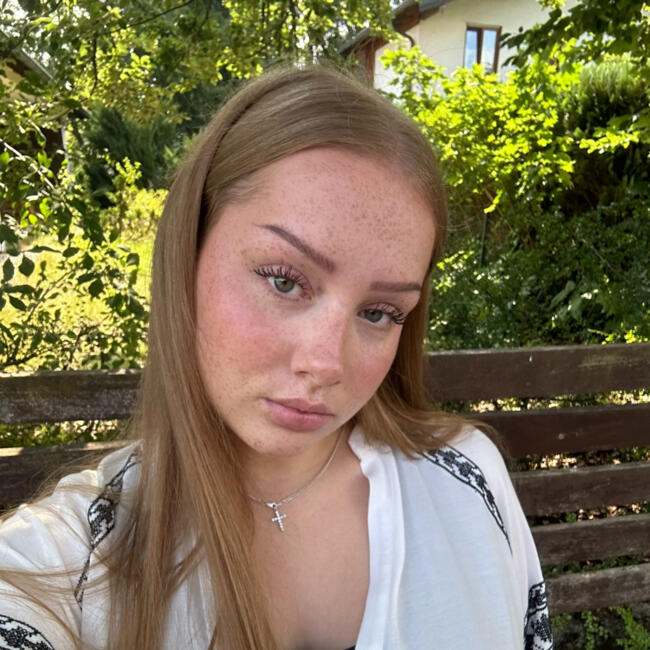 Babysitter in Vaterstetten: Lilly